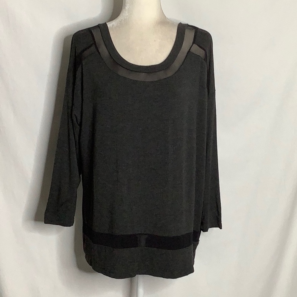 Cable & Gauge Charcoal and Black Tunic Top Size XL